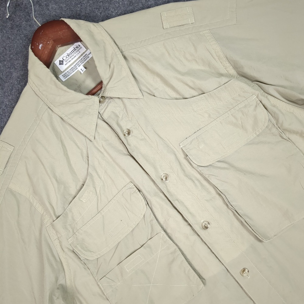 Columbia GRT Mens Large Khaki Tan Short Sleeve Nylon Fishing Utility Shirt